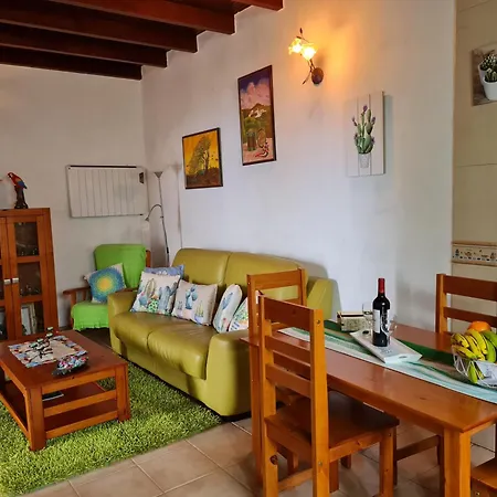 Casa Tin 펜션 Isora